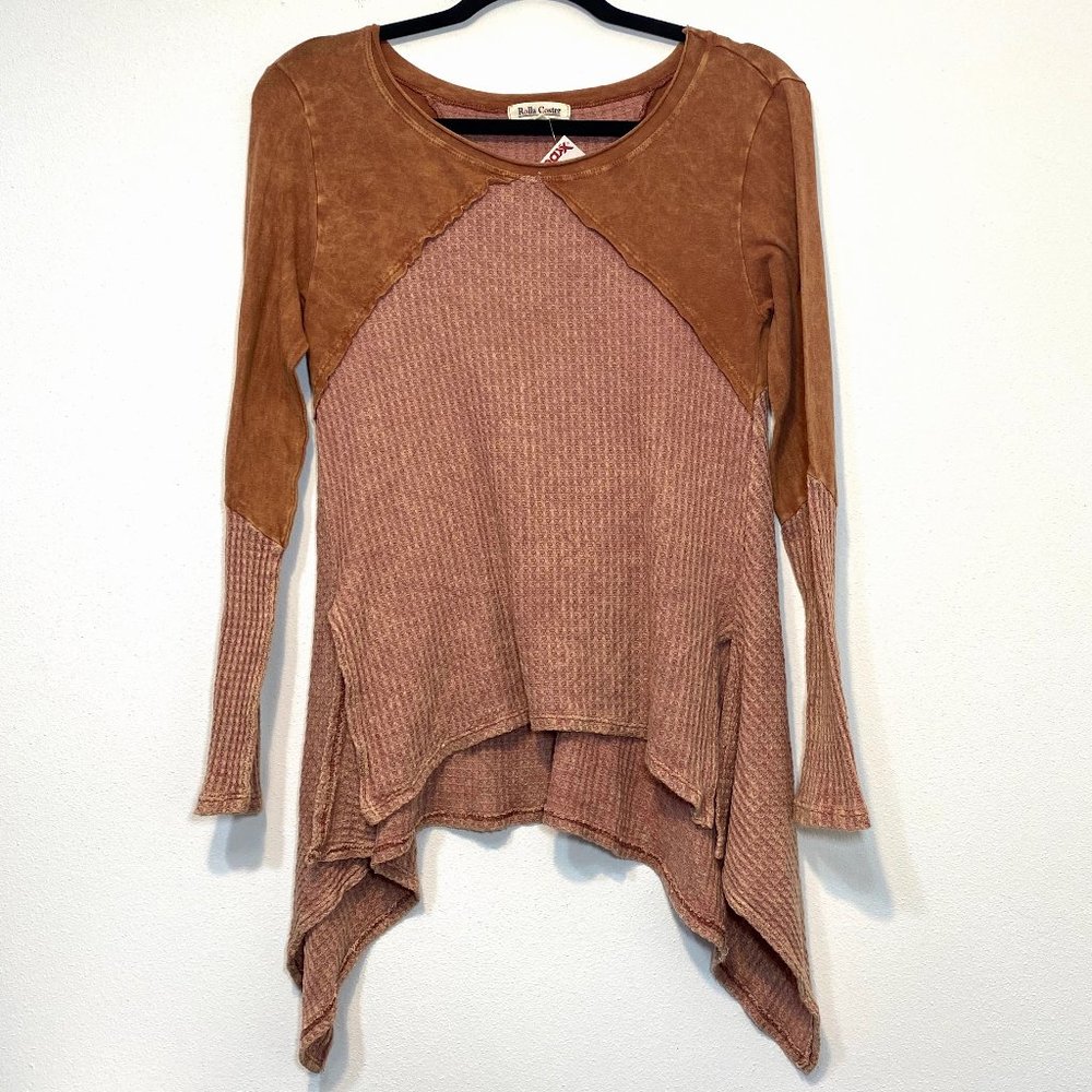 NWT Rolla Coster Flowy Top